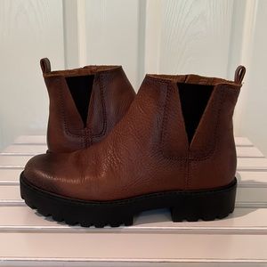 Zodiac leather water proof chunky boots